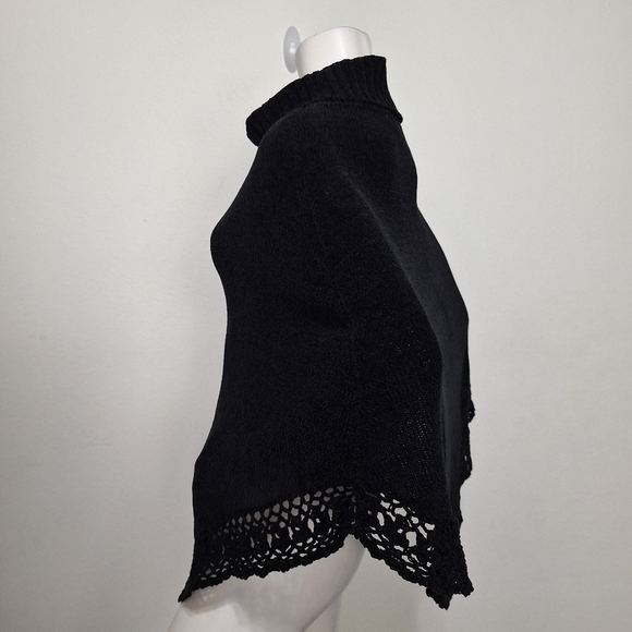 Newport News Black Super Soft Turtleneck Bohemian Crochet Hem Sweater Poncho O/S - Picture 6 of 13
